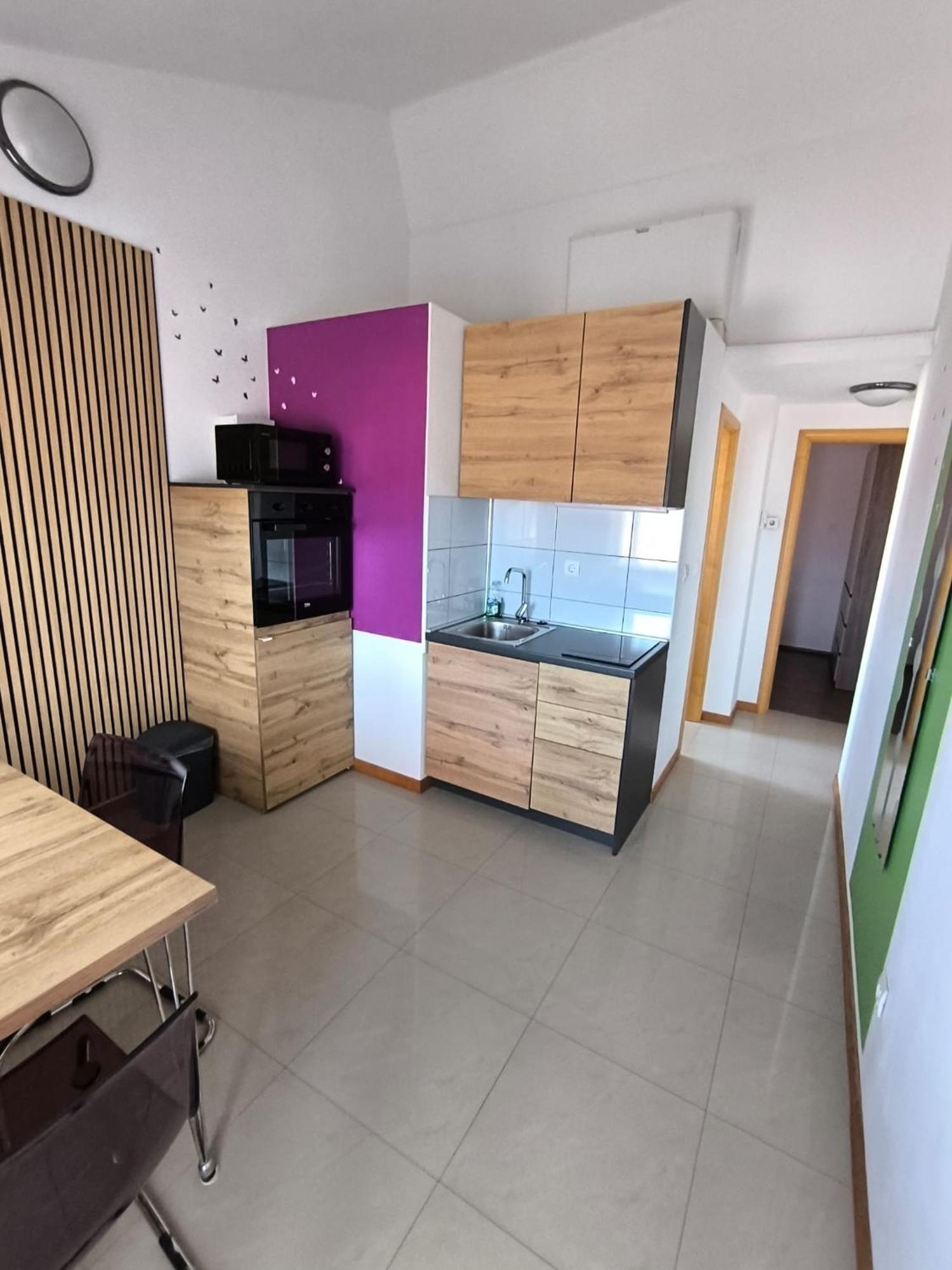 Apartments Pongrac Cres Εξωτερικό φωτογραφία