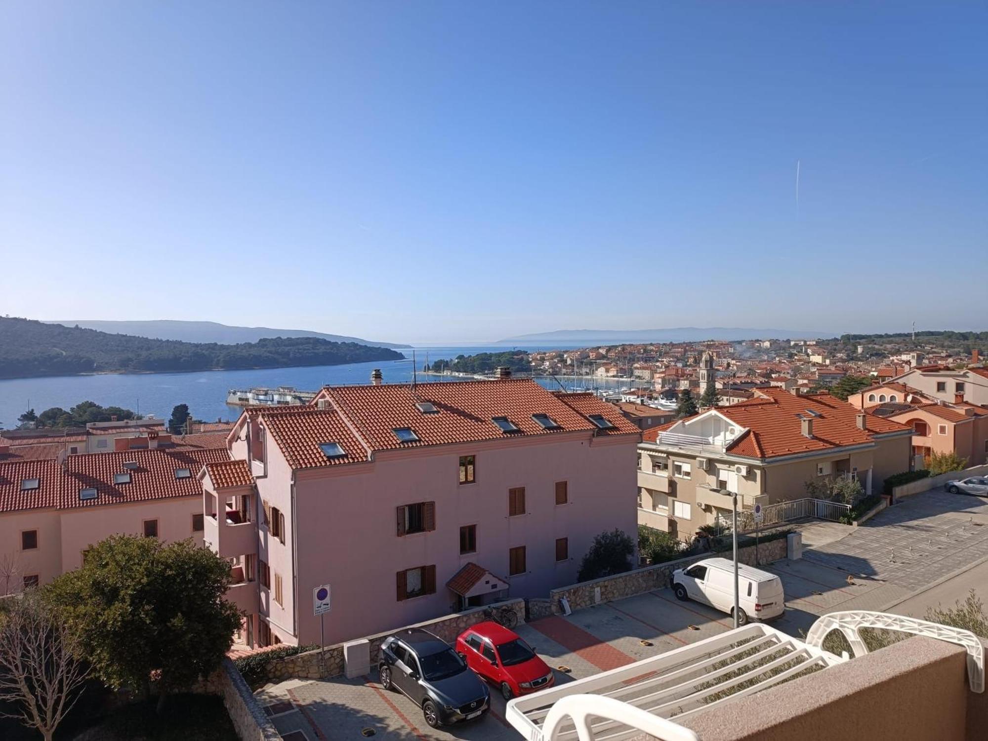 Apartments Pongrac Cres Εξωτερικό φωτογραφία